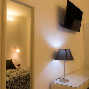 https://de-guestibus.it-romehotels.com