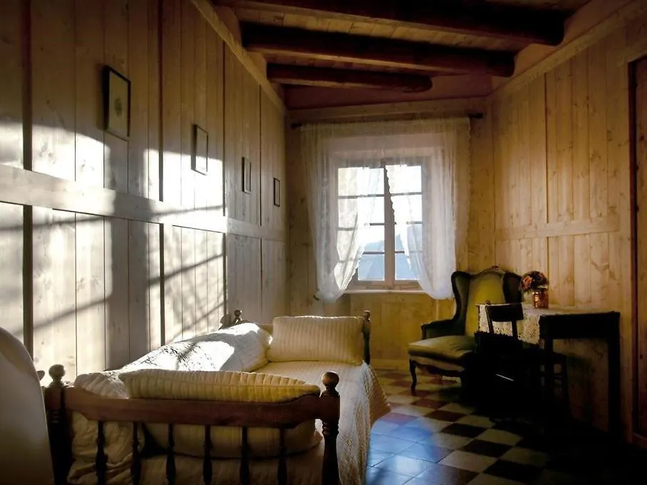 Faggeto Lario B&B Aquarelle إيطاليا